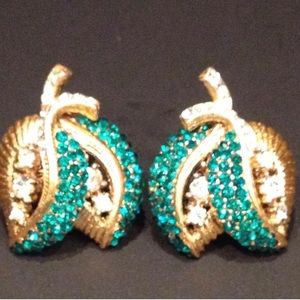 CINE CLIP ON EARRINGS